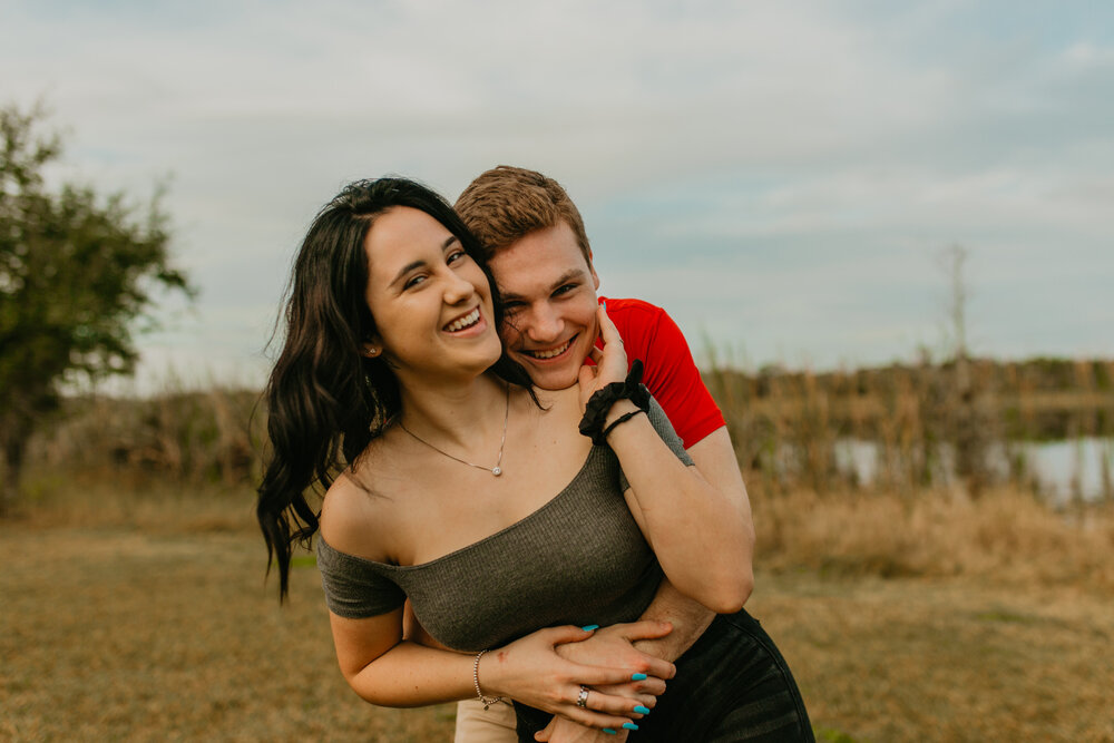 Tampa-lakeside-couples-session-heyitsthelopezes-photography-4